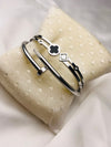 PACK OF 2 LUXE SILVER CLOVER D-NAIL