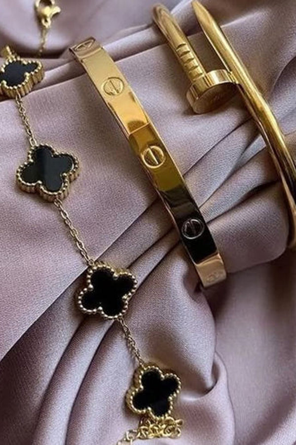 PACK OF 3 LUXE BLACK CLOVER-CARTIER-NAIL